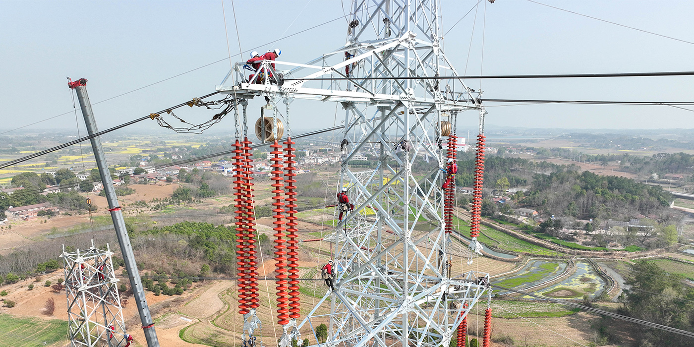 荊荊鐵路穿越500kV峽林二三回線路改造工程